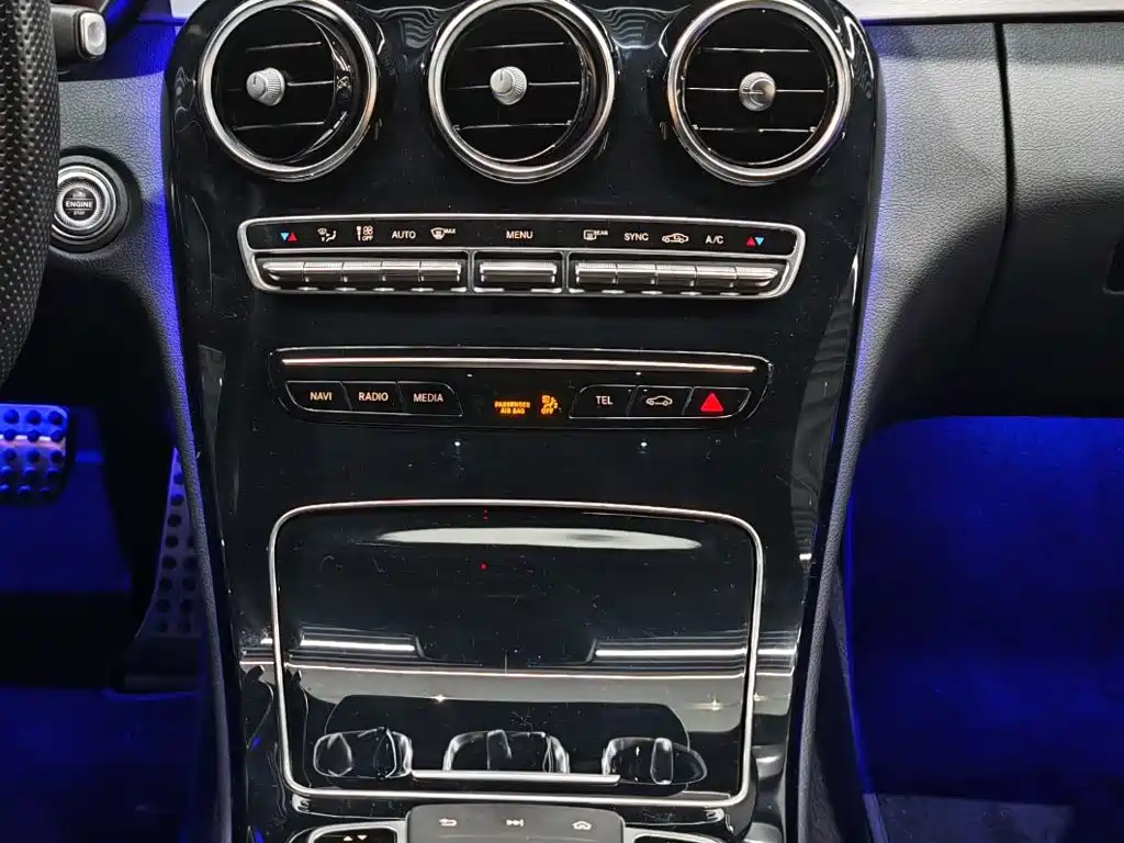 Mercedes-Benz C-Class AMG 2022 — фото 26