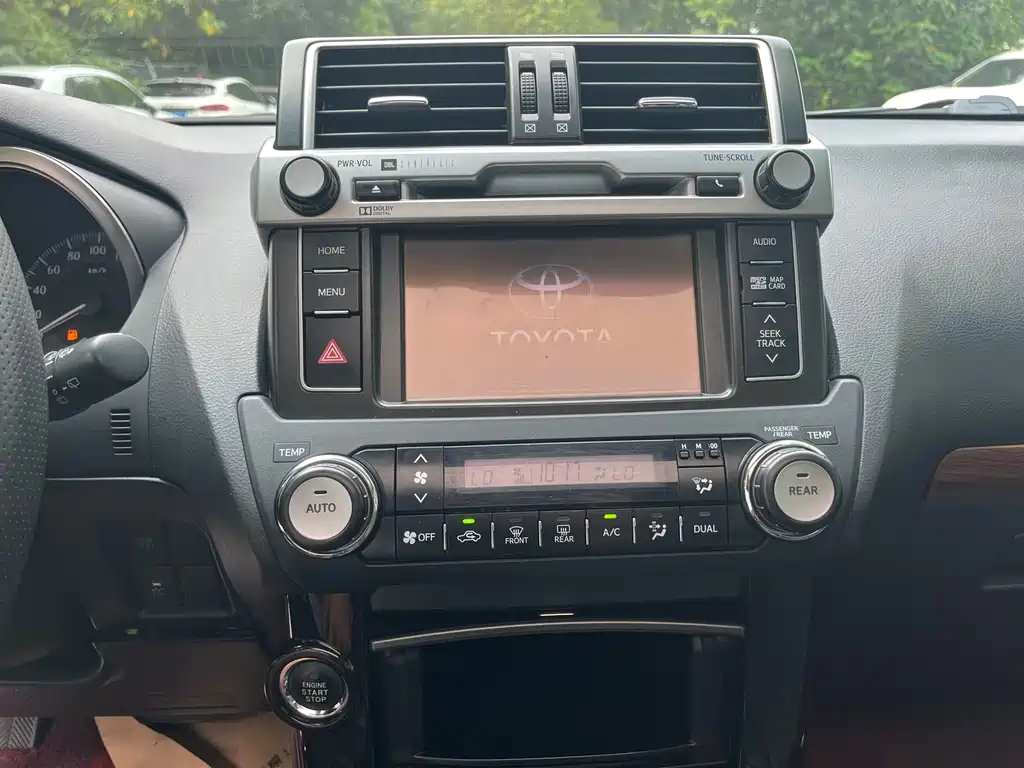 Toyota Prado 2017 — фото 14