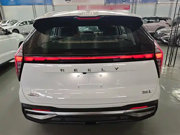 Geely Boyue L 2023