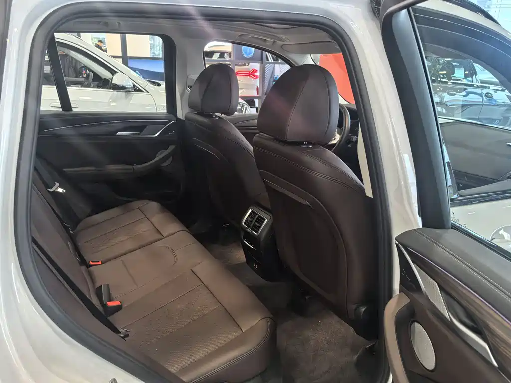 BMW X3 2025 — фото 12