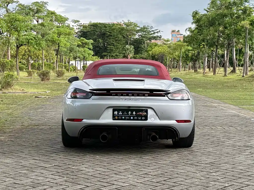 Porsche 718 2016 — фото 12