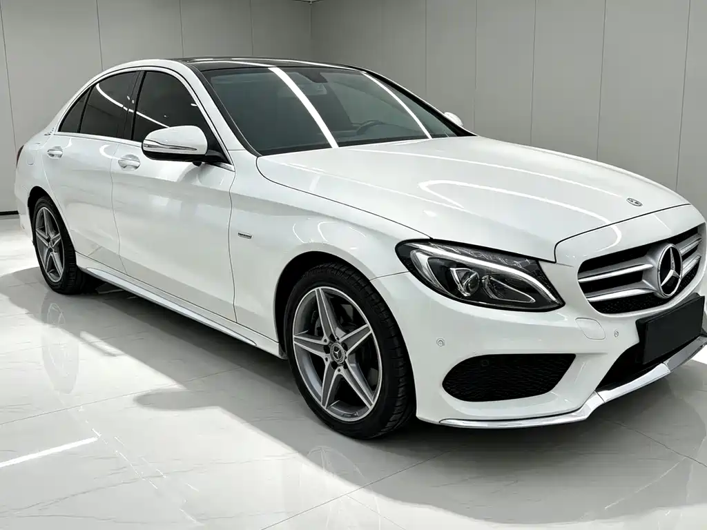 Mercedes-Benz C-Class 2018