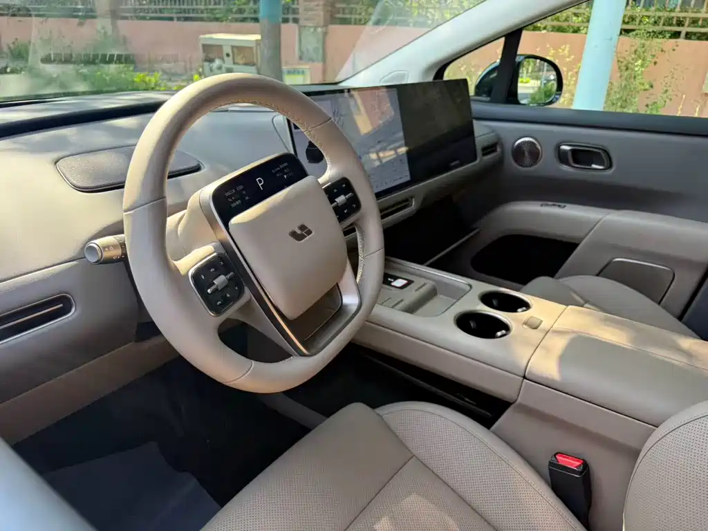 Li Auto i8 2026
