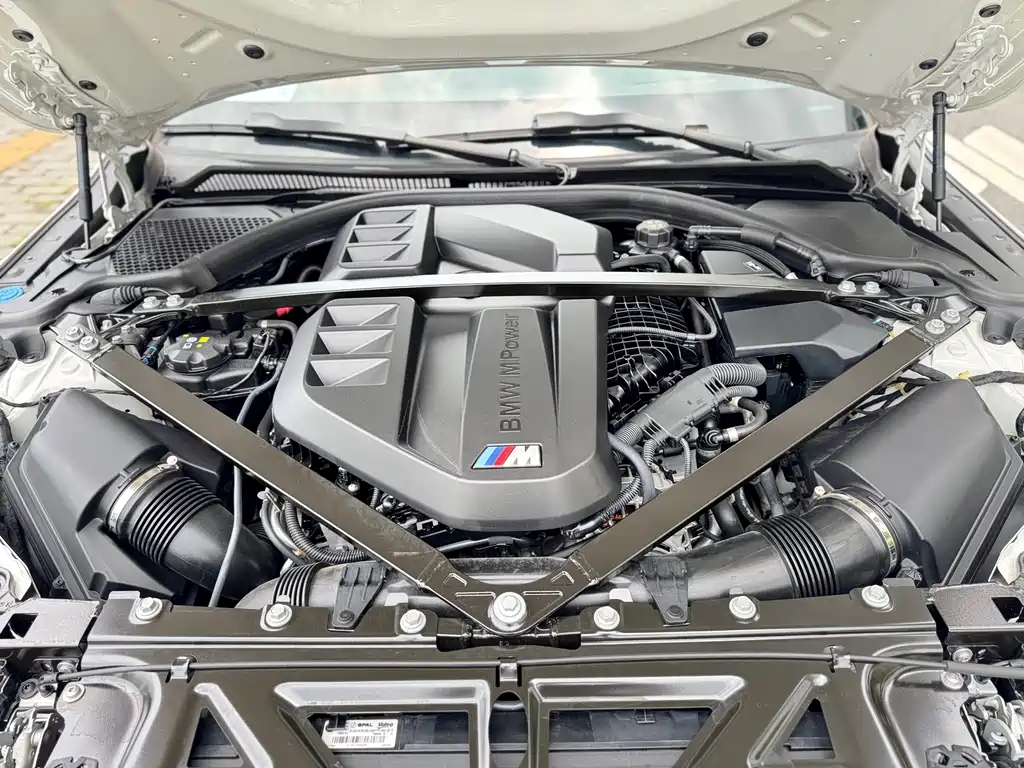 BMW M3 2025 — фото 19