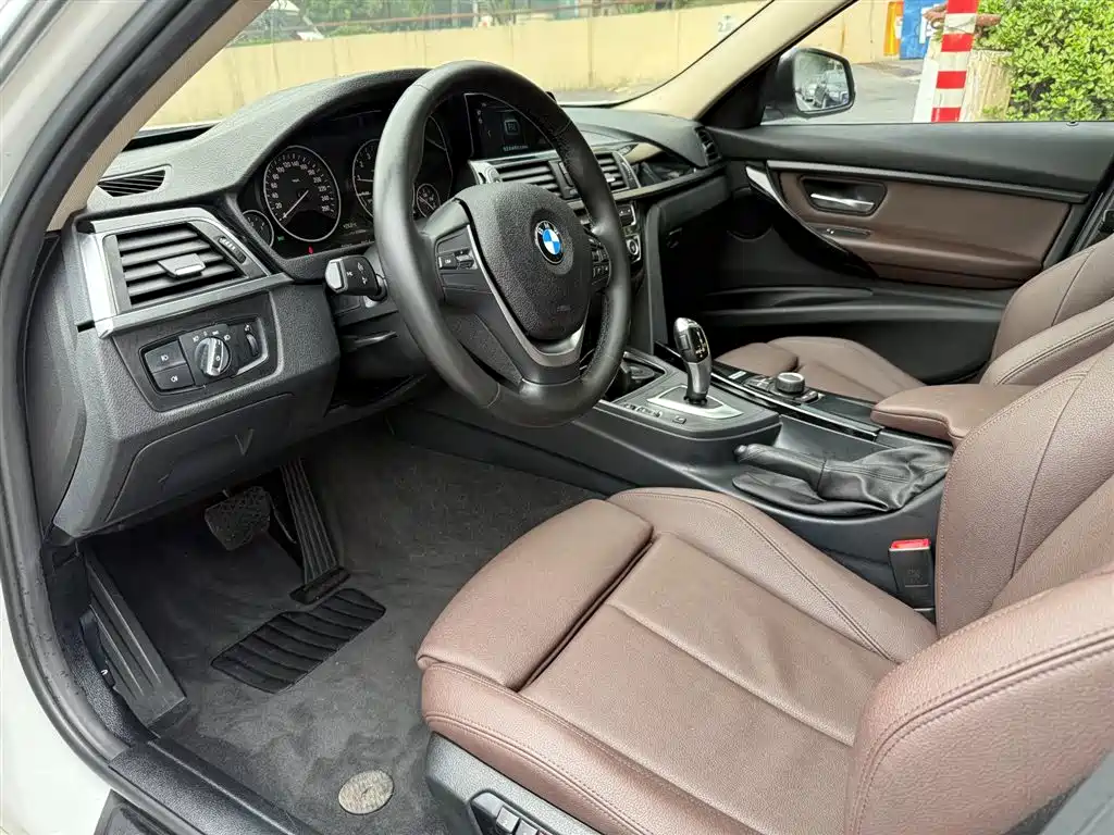 BMW 3 Series 2018