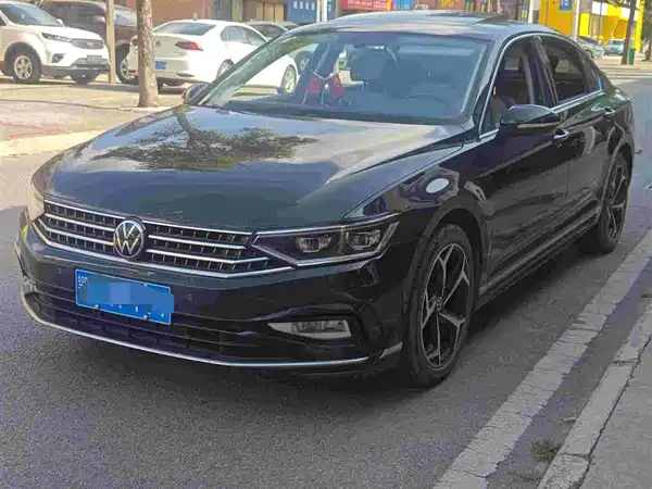Volkswagen Magotan 2023