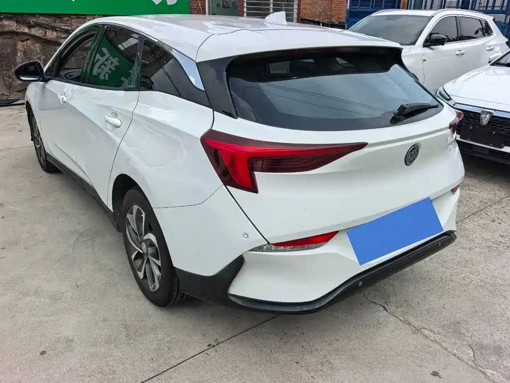 Buick Velite 6 2019