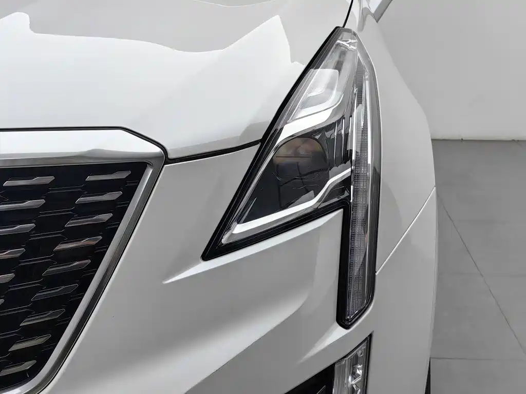 Cadillac XT5 2019 — фото 7