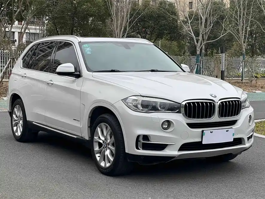BMW X5 2018 — фото 14
