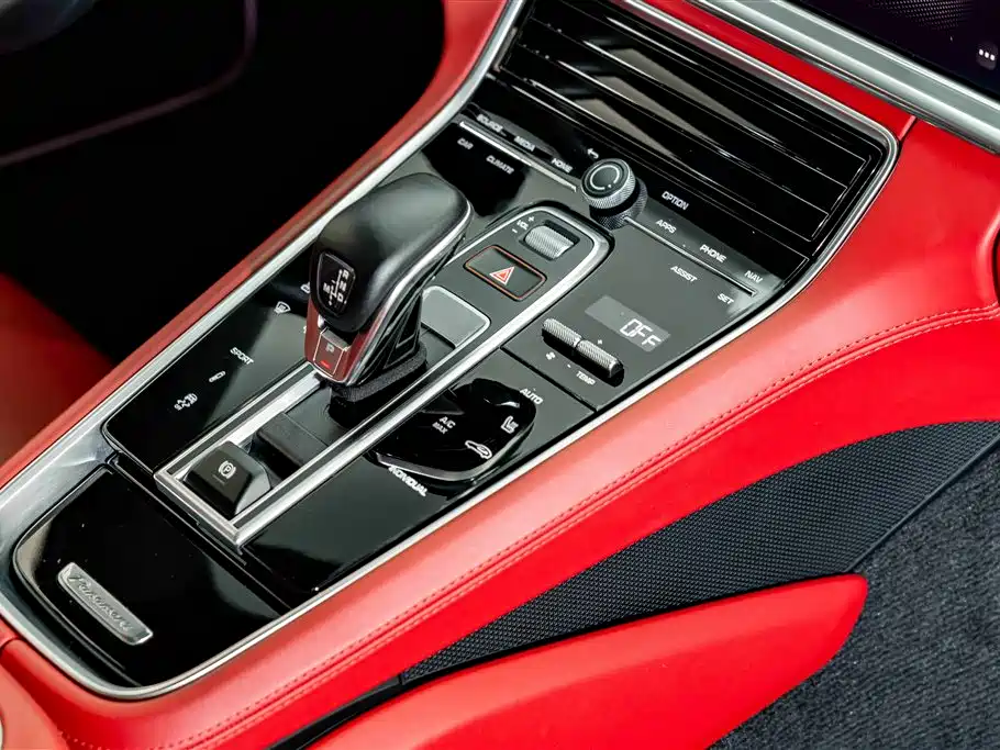 Porsche Panamera 2024 — фото 18