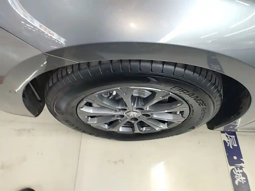 BYD Qin L 2025 — фото 23