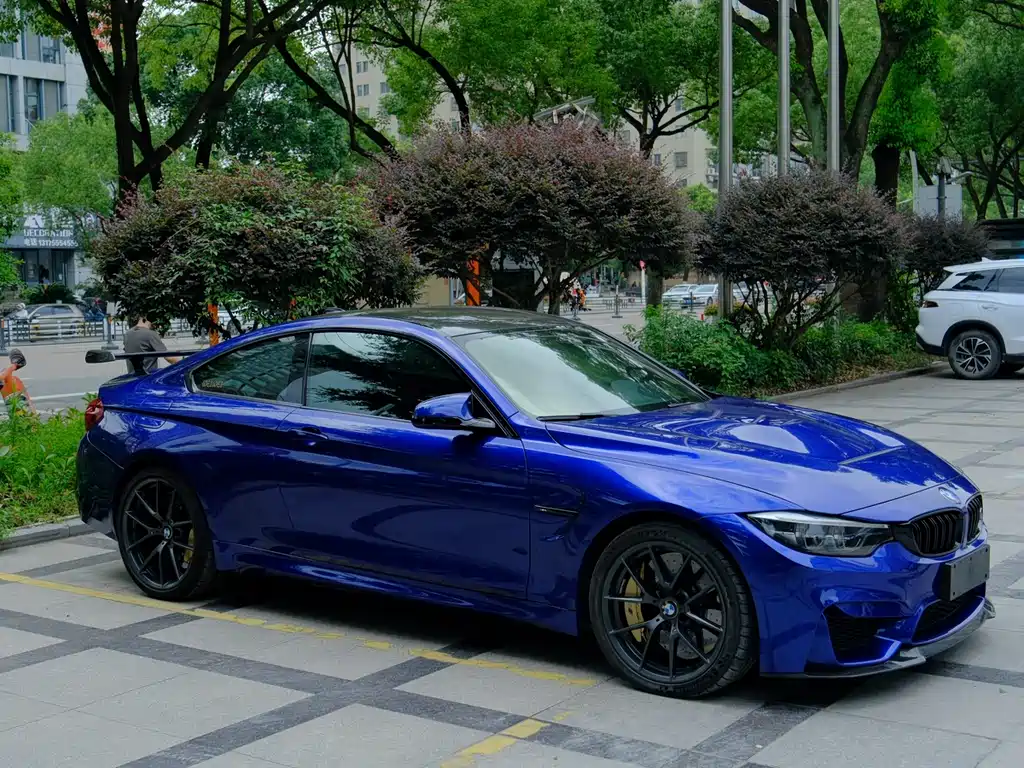 BMW M4 2019