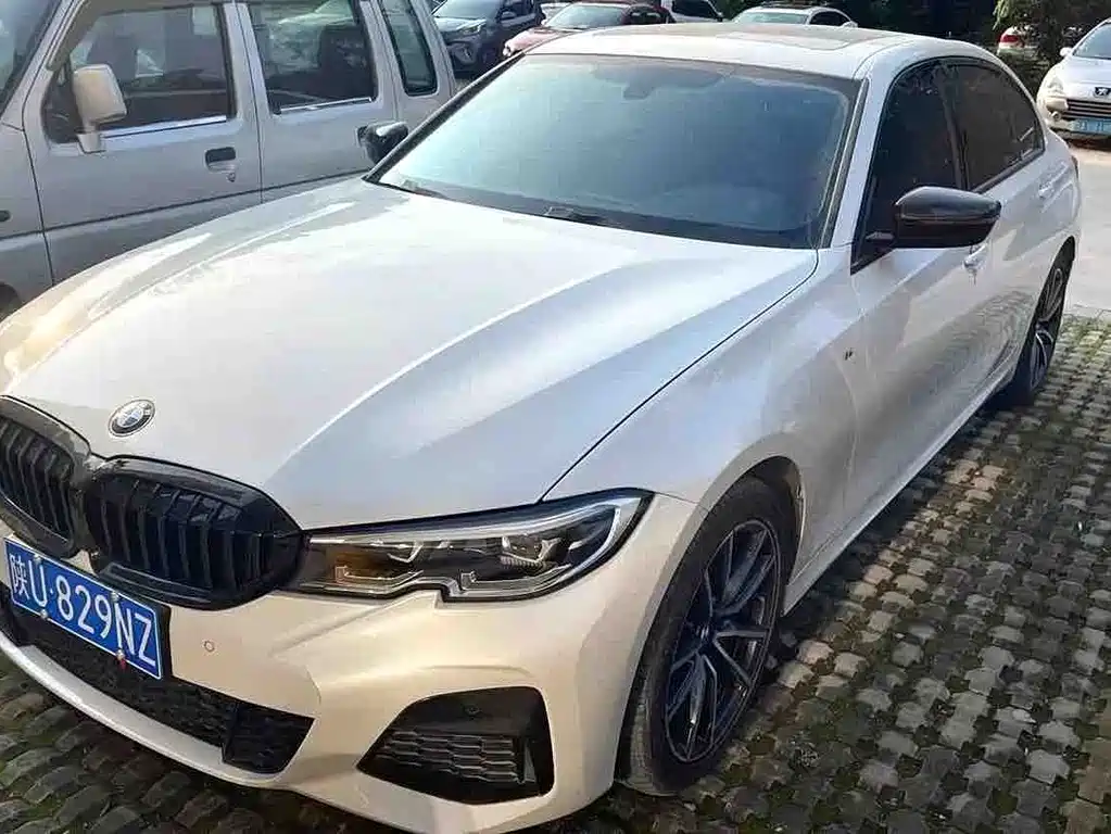 BMW 3 Series 2021