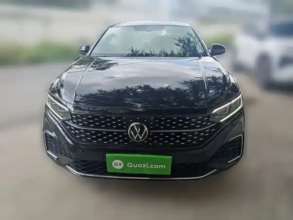 Volkswagen Passat 2022