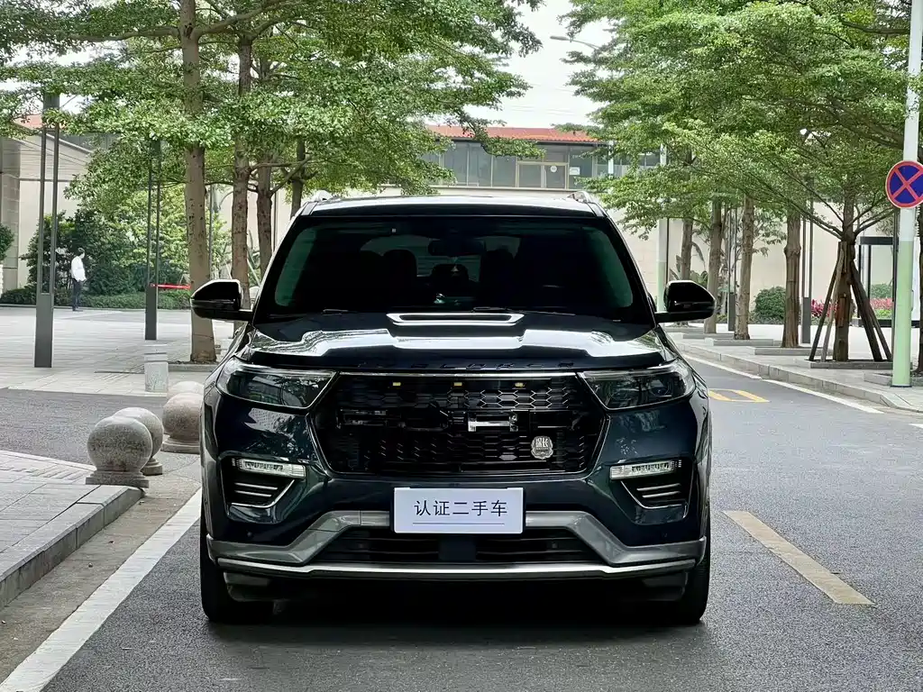 Ford Explorer 2022 — фото 2