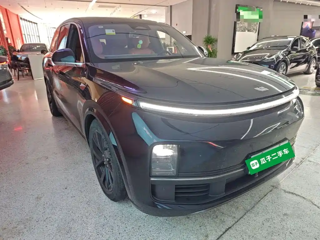 Li Auto Li L8 2024