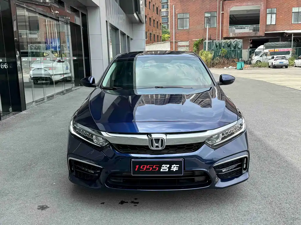 Honda Inspire 2021 — фото 2