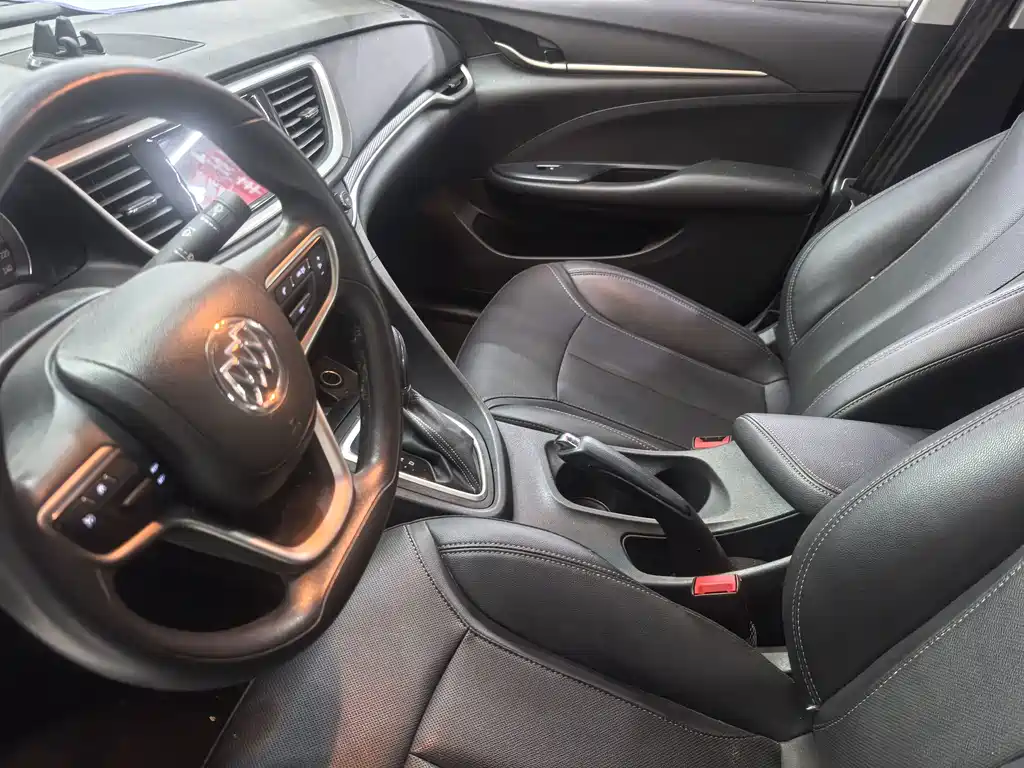 Buick Excelle 2023 — фото 10