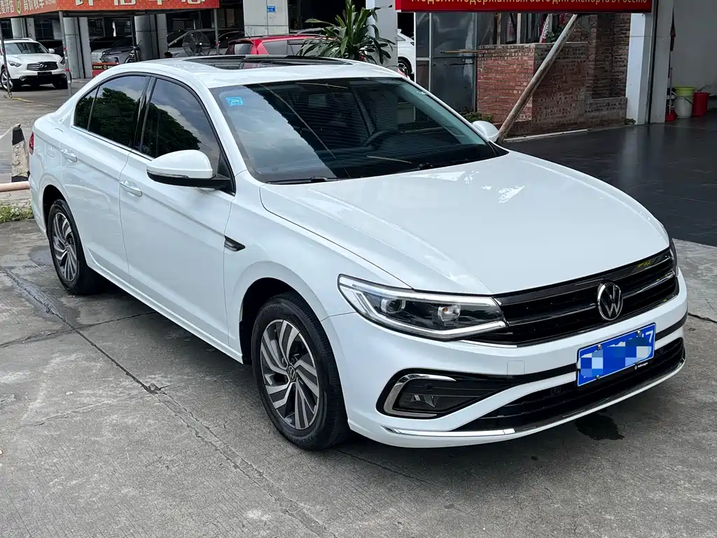 Volkswagen Bora 2023