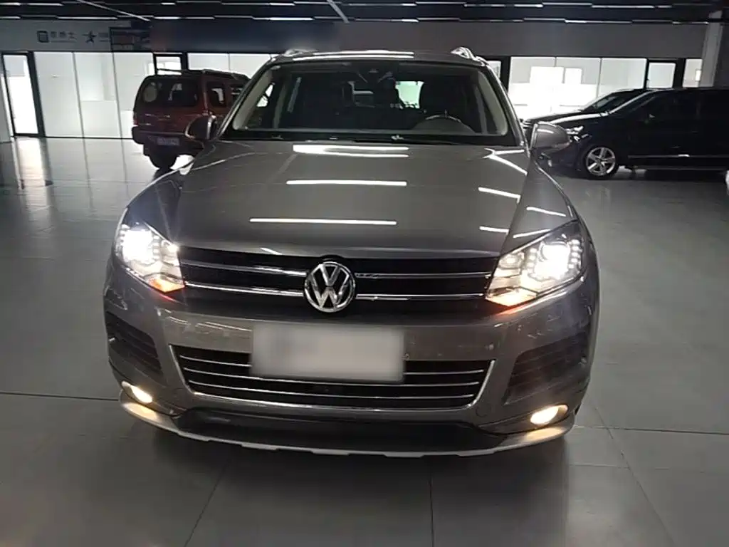 Volkswagen Touareg 2014