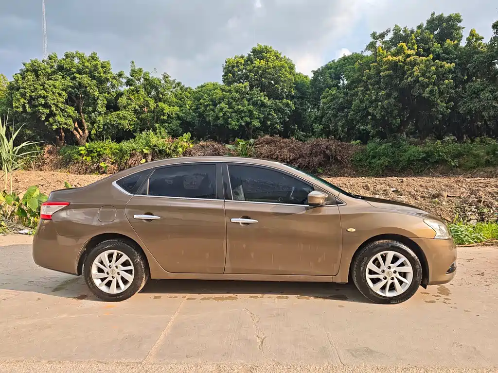 Nissan Sylphy 2013 — фото 4