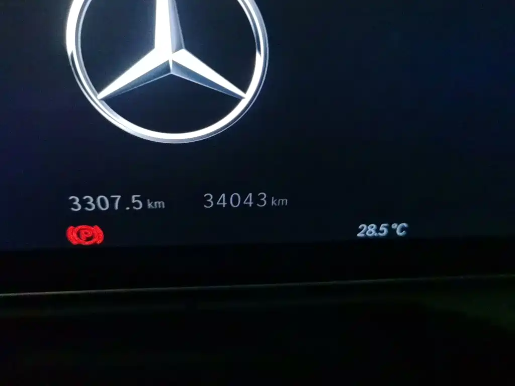 Mercedes-Benz C-Class 2023 — фото 8