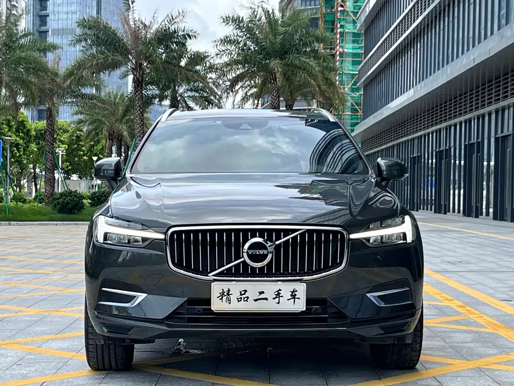 Volvo XC60 2021