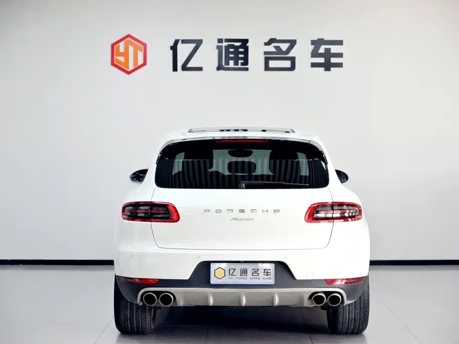 Porsche Macan 2017 — фото 22