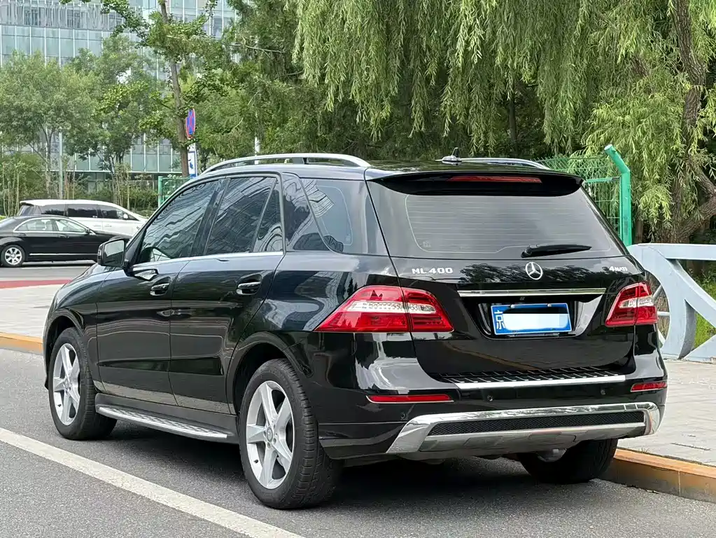Mercedes-Benz M-Class 2015 — фото 15