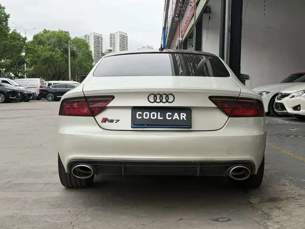 Audi A7 2012