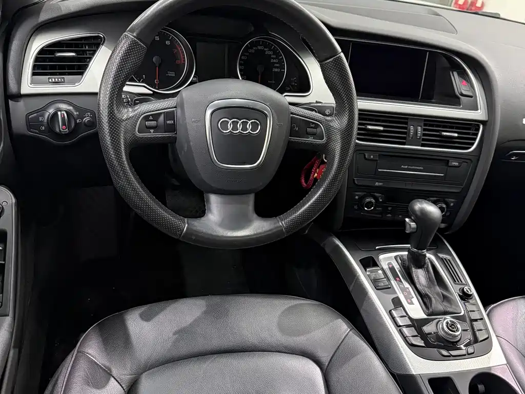 Audi A5 2011 — фото 12