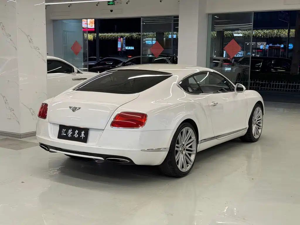 Bentley Continental 2012 — фото 7