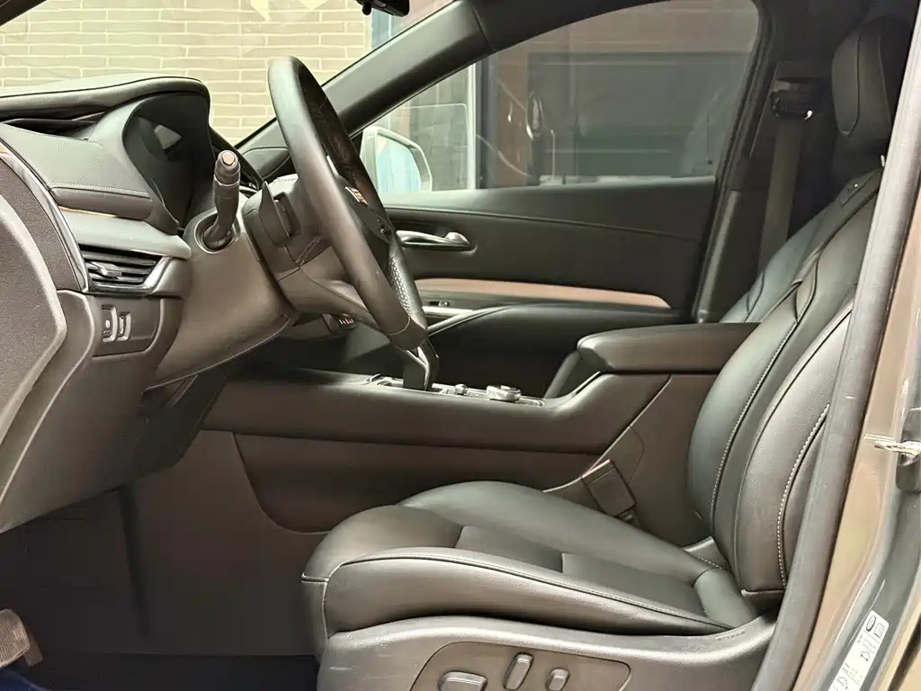 Cadillac XT4 2018