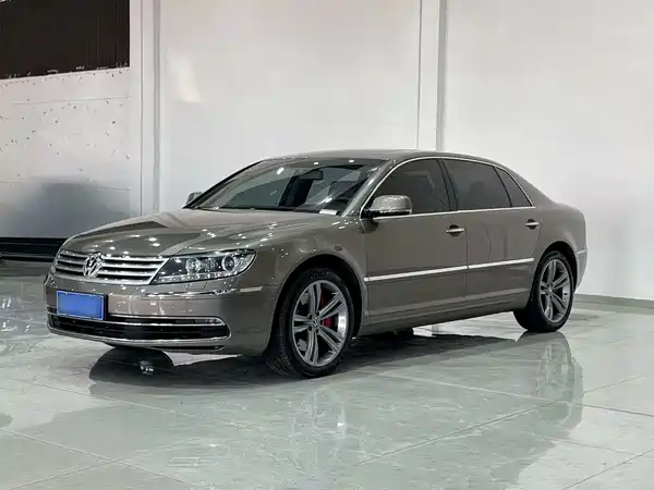 Volkswagen Phaeton 2015