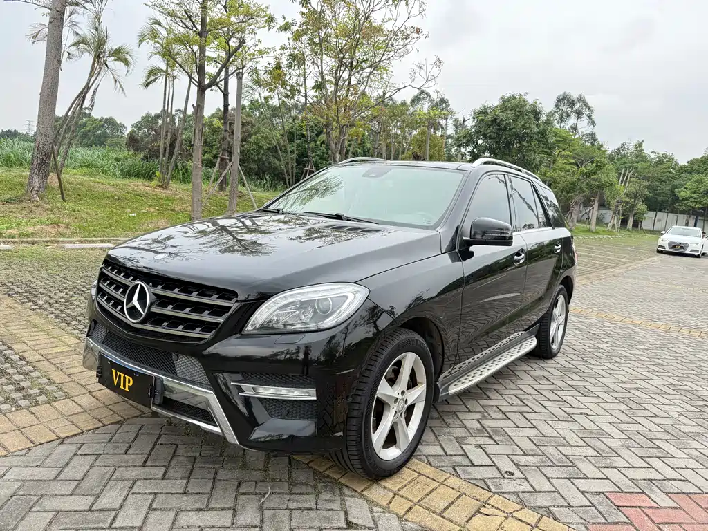 Mercedes-Benz M-Class 2015 — фото 1