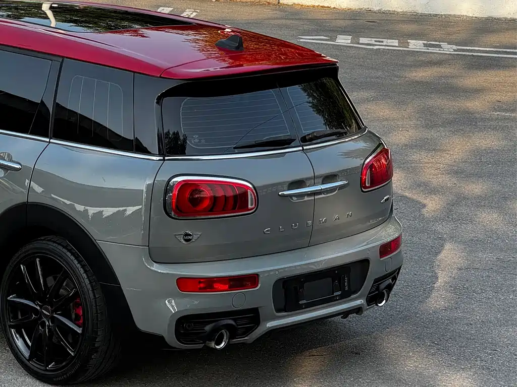 MINI JCW CLUBMAN 2018 — фото 12