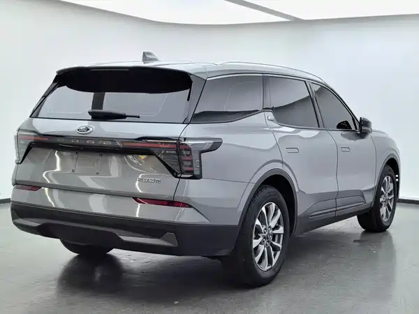 Ford Edge 2023