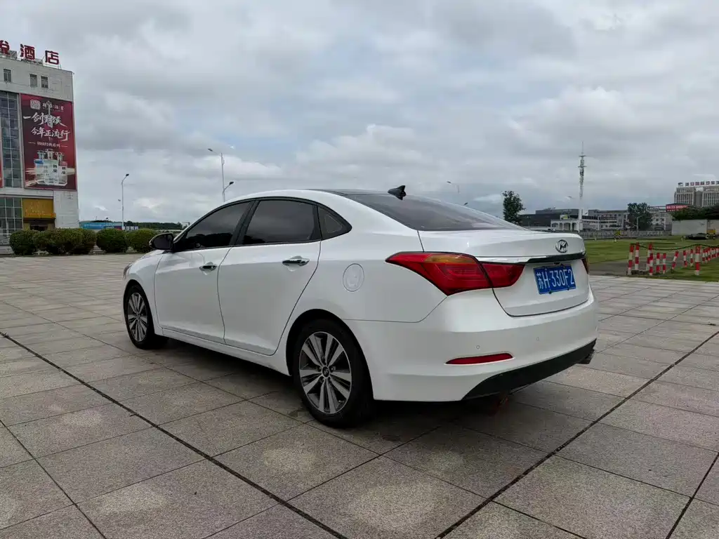 Hyundai Mistra 2016