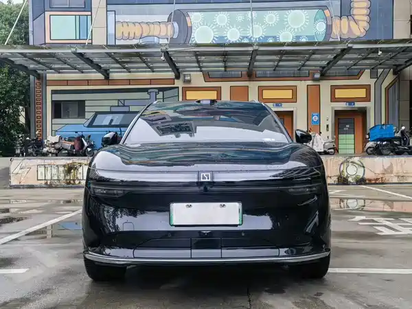 Zeekr 7X 2025