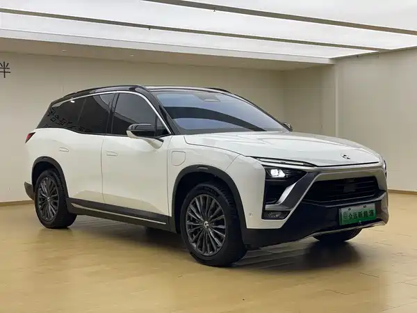 NIO ES8 2019