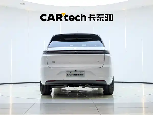 Li Auto L6 2025