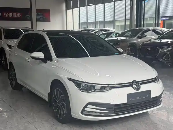 Volkswagen Golf 2023