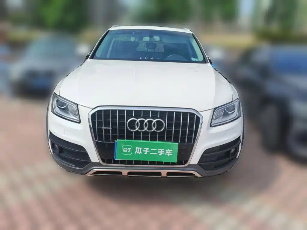 Audi Q5 2017 — фото 24