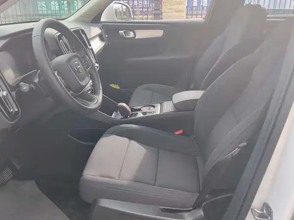 Volvo XC40 2022
