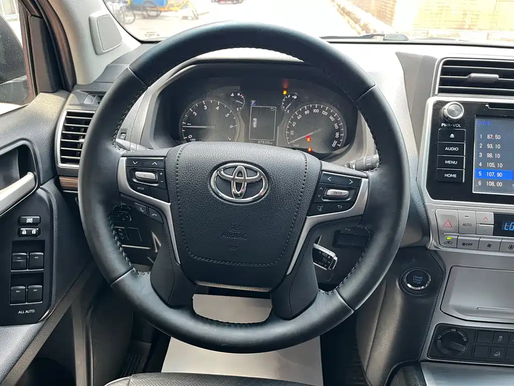 Toyota Prado 2019 — фото 20