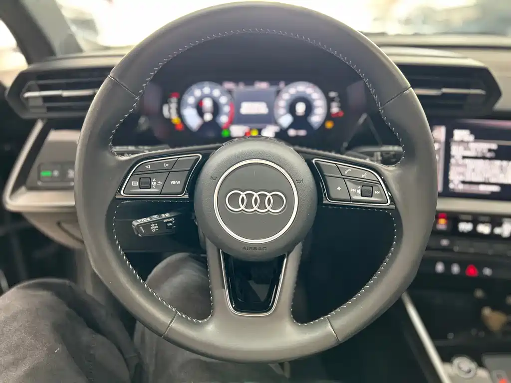 Audi A3 2022 — фото 9