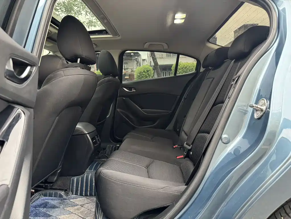 Mazda 3 Angkesela 2018