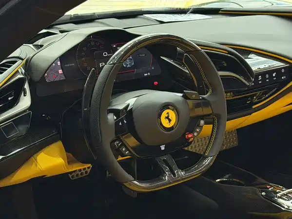Ferrari SF90 2023