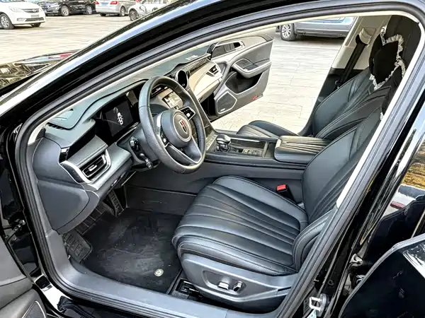 Hongqi H5 2024