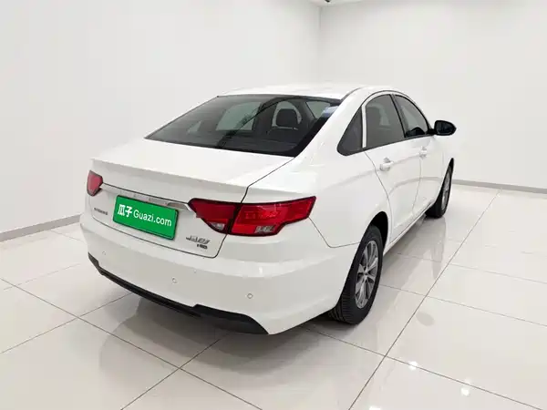 Geely Emgrand New Energy 2021